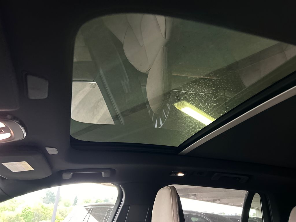 2026 Volvo XC90 Plus - Photo 22
