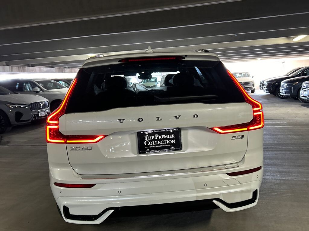 New 2026 Volvo XC60 B5 Plus SUV