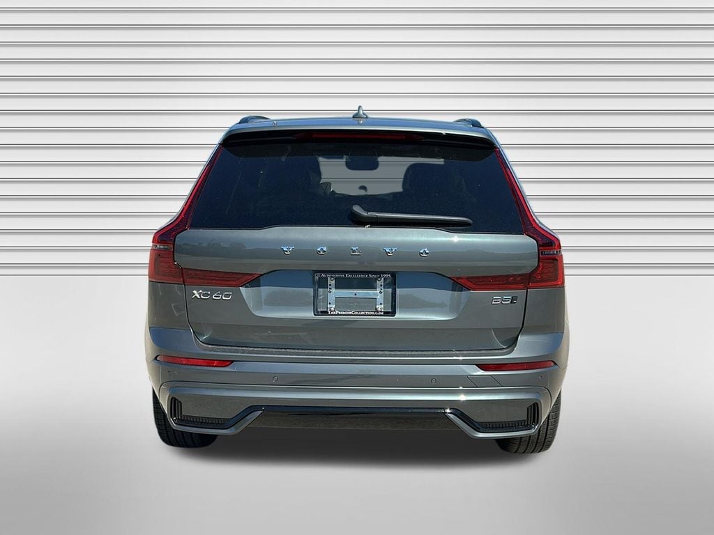 New 2027 Volvo XC60 B5 Core SUV