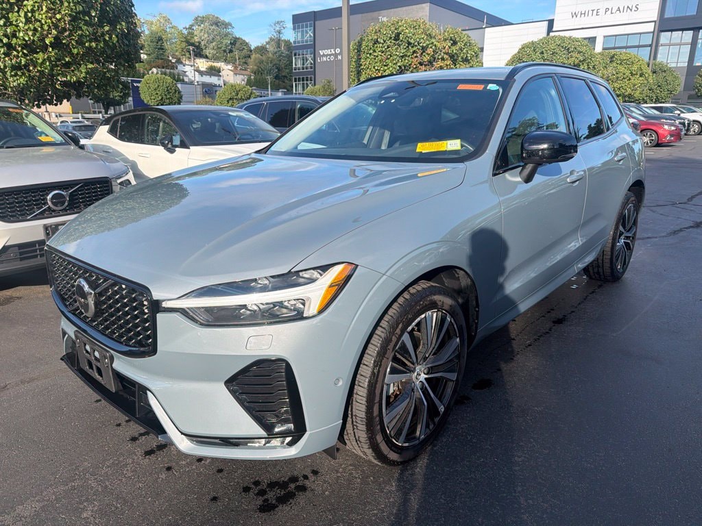 Used 2024 Volvo XC60 B5 Plus Dark SUV