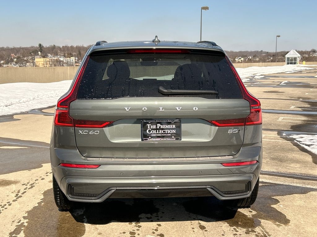 New 2026 Volvo XC60 B5 Ultra SUV
