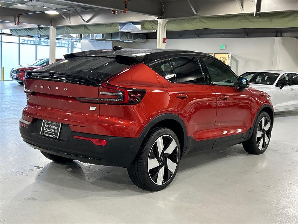 Used 2022 Volvo C40 Ultimate with VIN YV4ED3GB1N2006952 for sale in Elmsford, NY