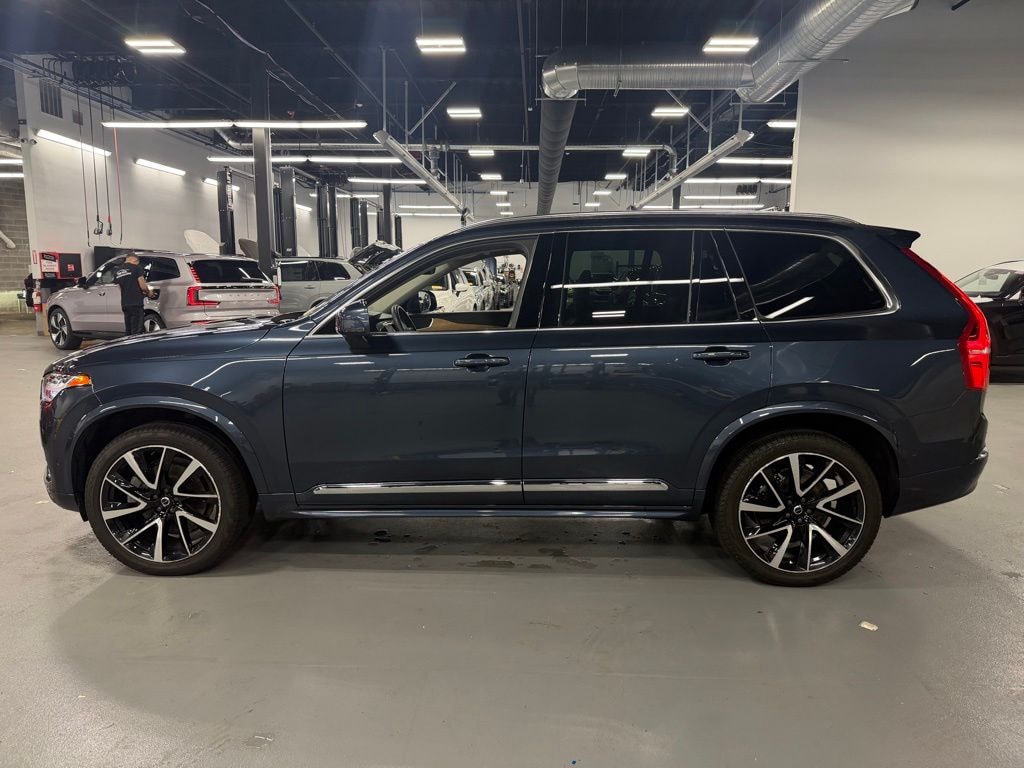 Used 2023 Volvo XC90 B5 AWD Plus SUV