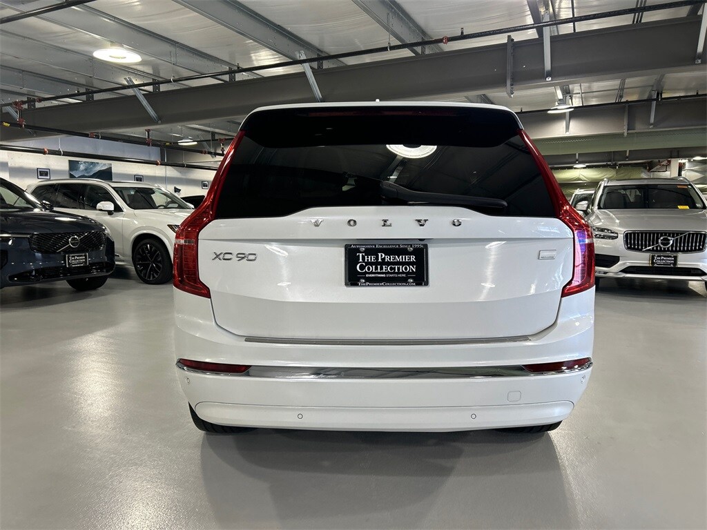2024 Volvo XC90 Recharge T8 Ultimate photo 3