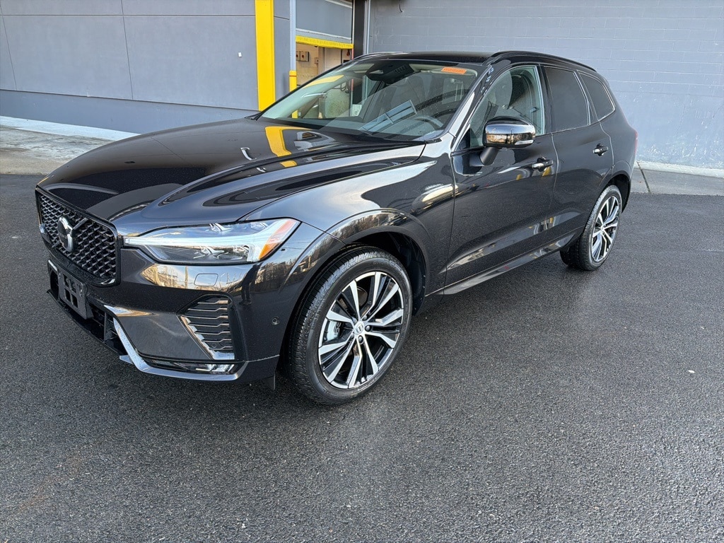 Certified 2025 Volvo XC60 B5 Plus SUV