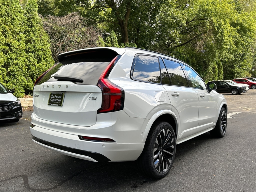 New 2026 Volvo XC90 plug-in hybrid T8 Ultra Dark Theme 6-Seater SUV