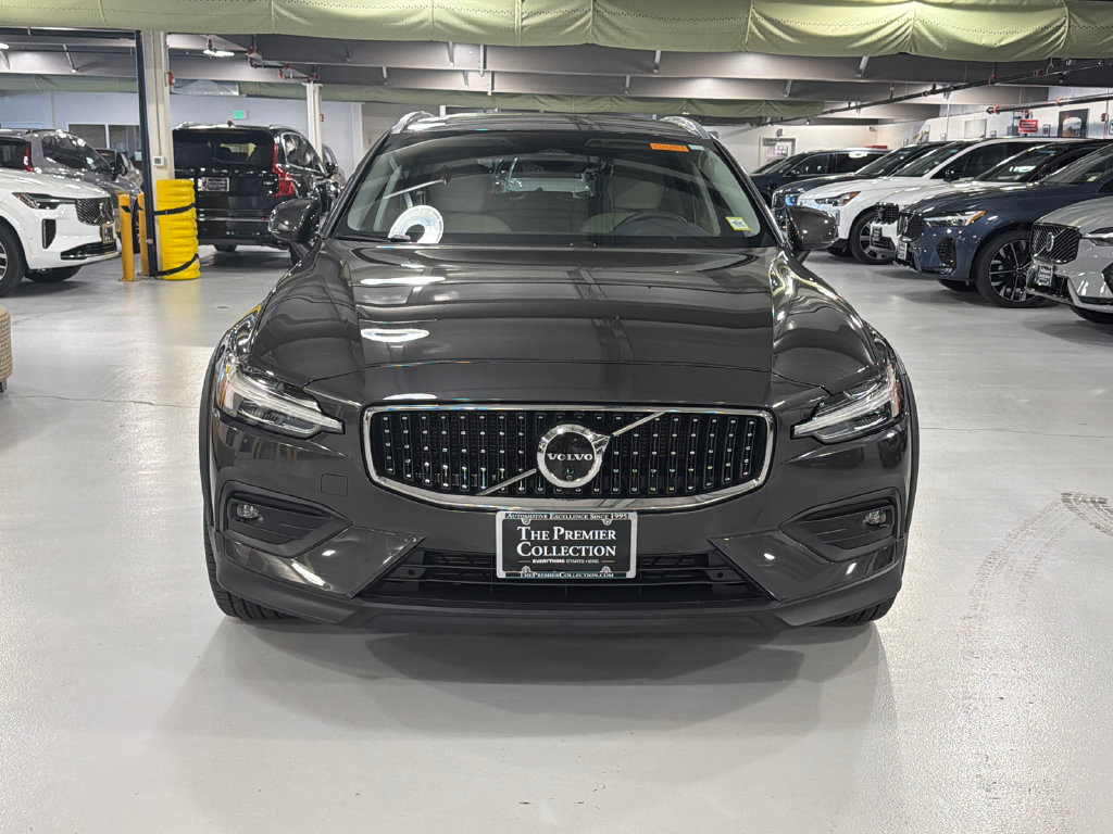 Certified 2025 Volvo V60 Cross Country B5 Plus Wagon