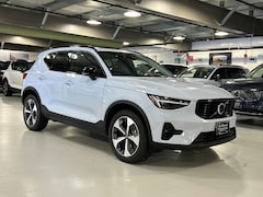 2026 Volvo XC40 B5 Plus SUV