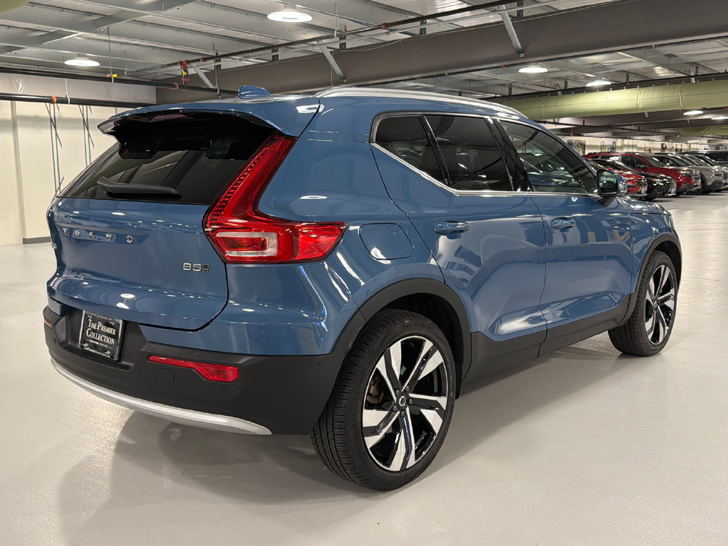 Certified 2024 Volvo XC40 B5 Plus Bright SUV