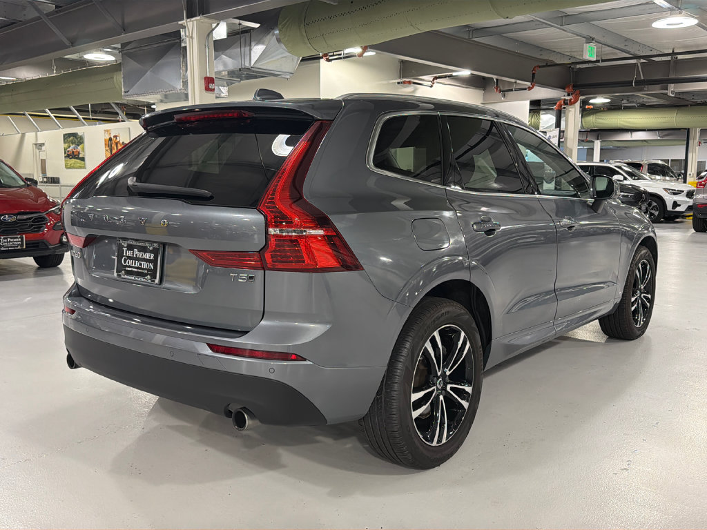 Used 2020 Volvo XC60 T5 Momentum SUV