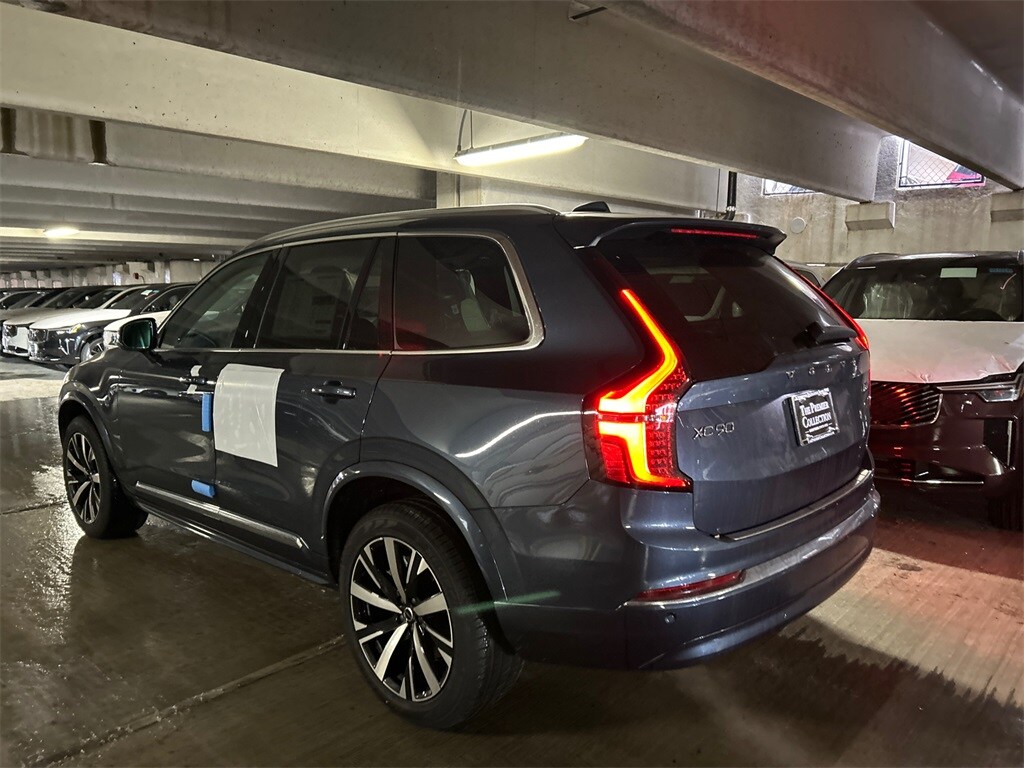 New 2026 Volvo XC90 B6 Core SUV