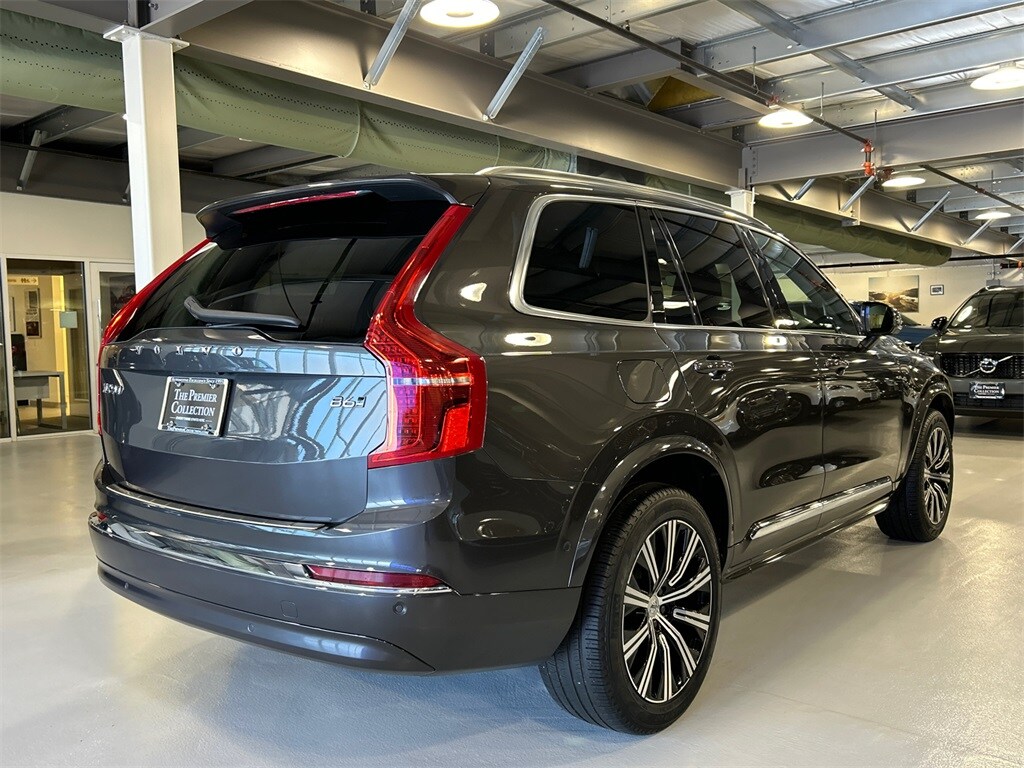 2024 Volvo XC90 Plus photo 2