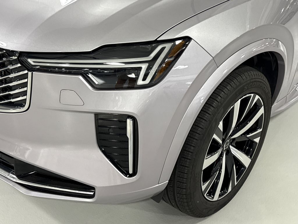 2026 Volvo XC90 Core - Photo 7