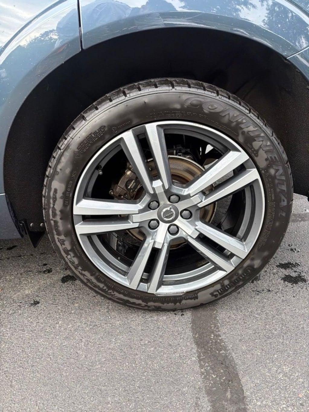 Used 2021 Volvo XC60 T5 Momentum SUV