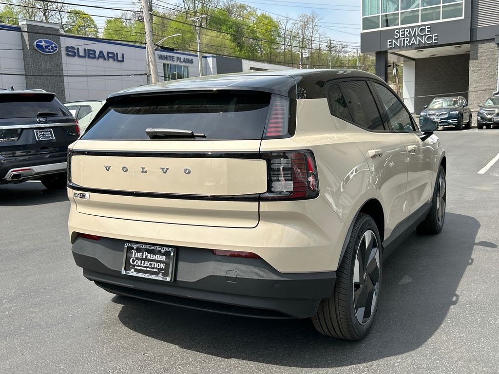 New 2026 Volvo EX30 Twin Motor Plus SUV