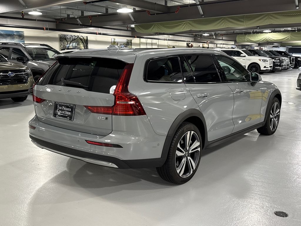Certified 2025 Volvo V60 Cross Country B5 Plus Wagon