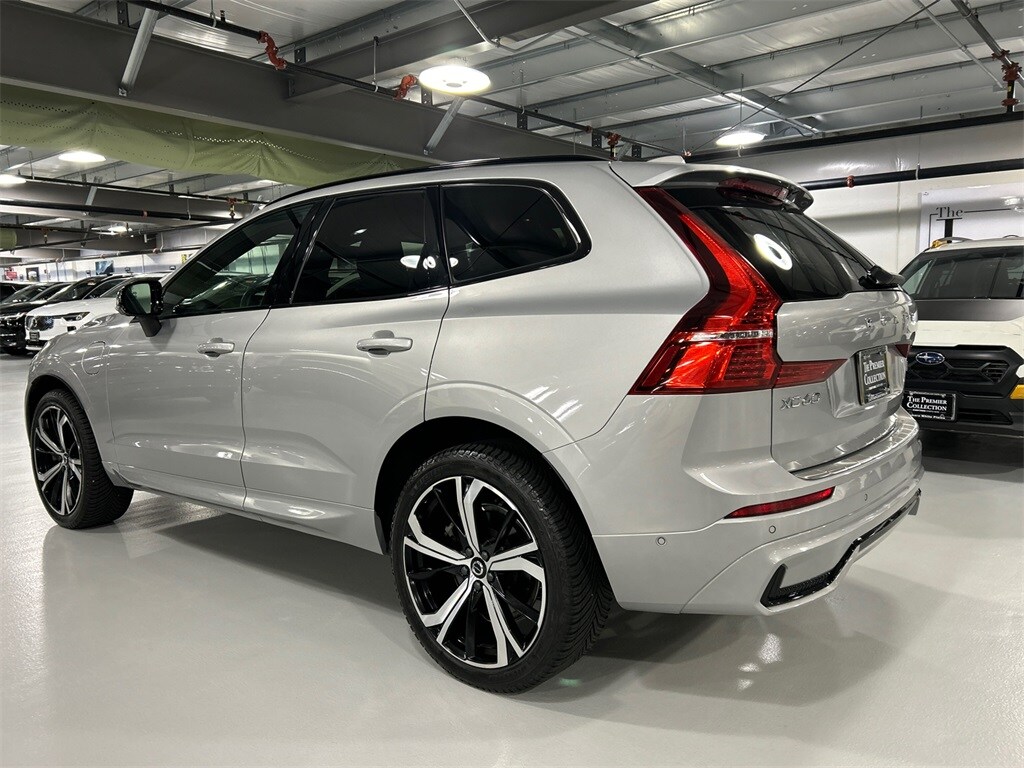 Certified 2022 Volvo XC60 Recharge Plug-In Hybrid eAWD R-Design SUV