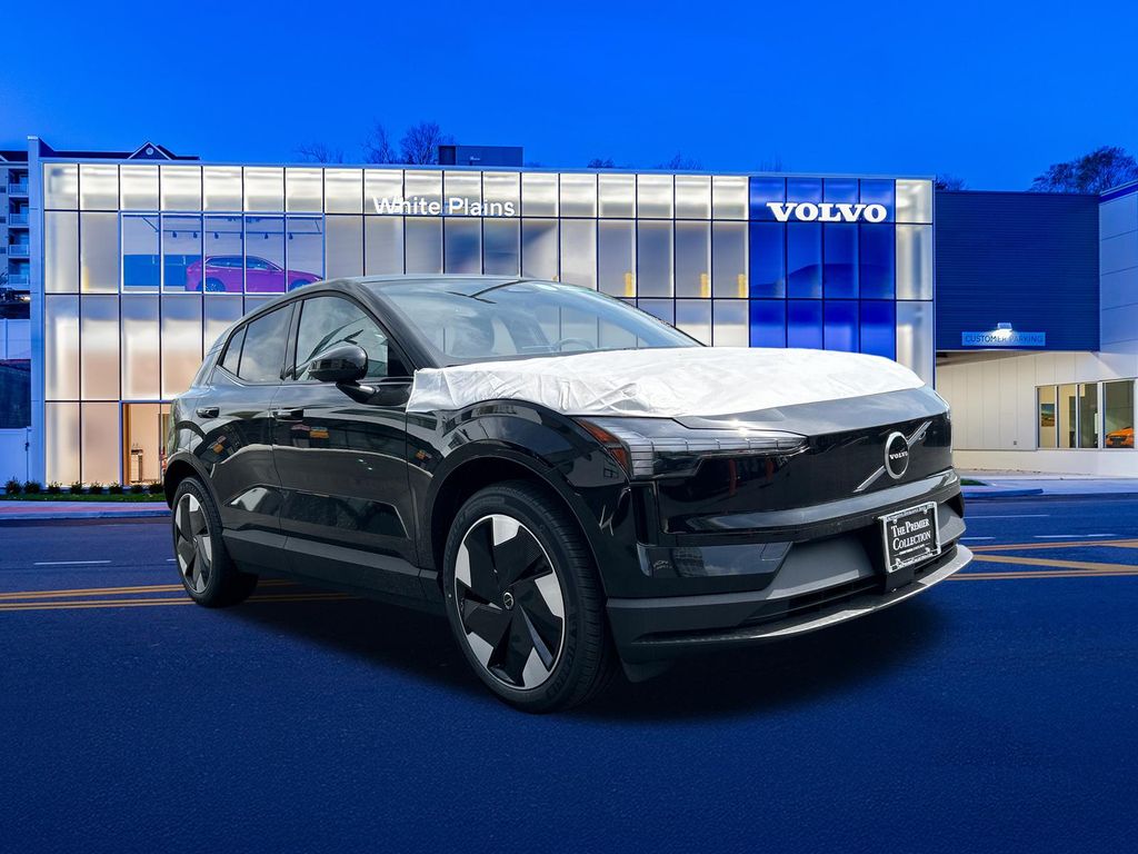 2026 Volvo EX30 Twin Motor Performance Plus's photo
