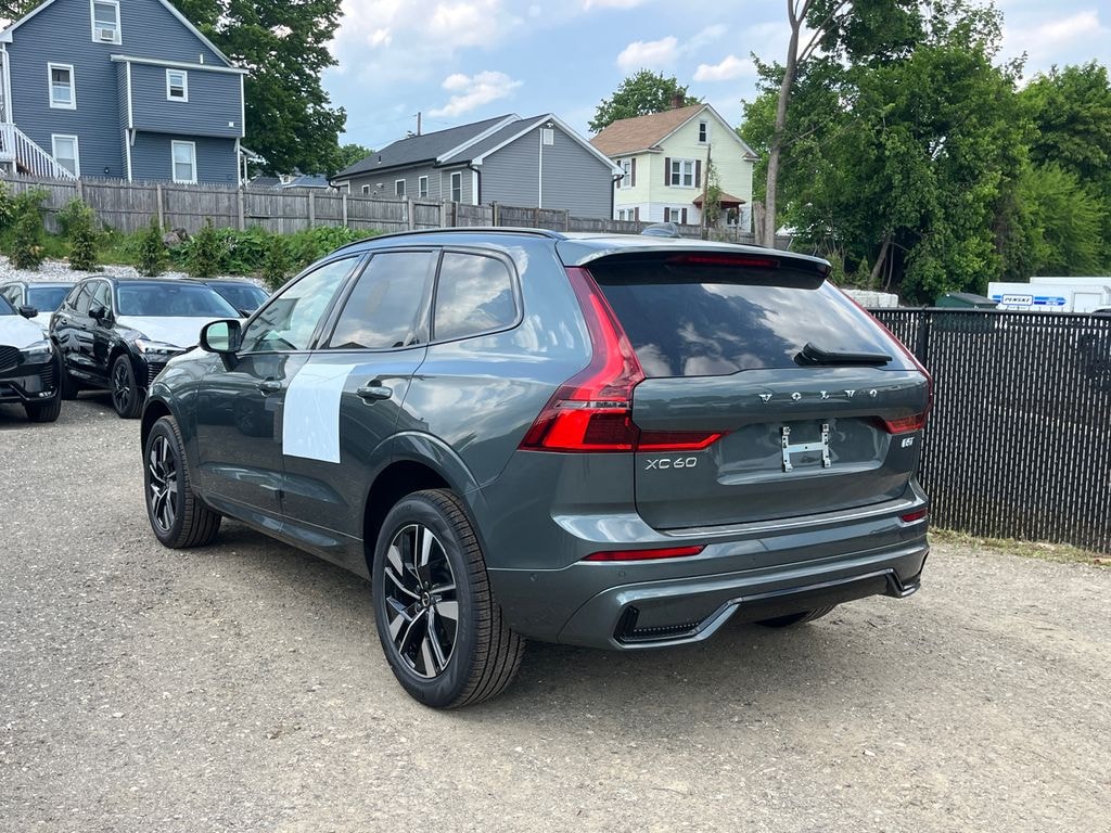 New 2026 Volvo XC60 B5 Plus SUV