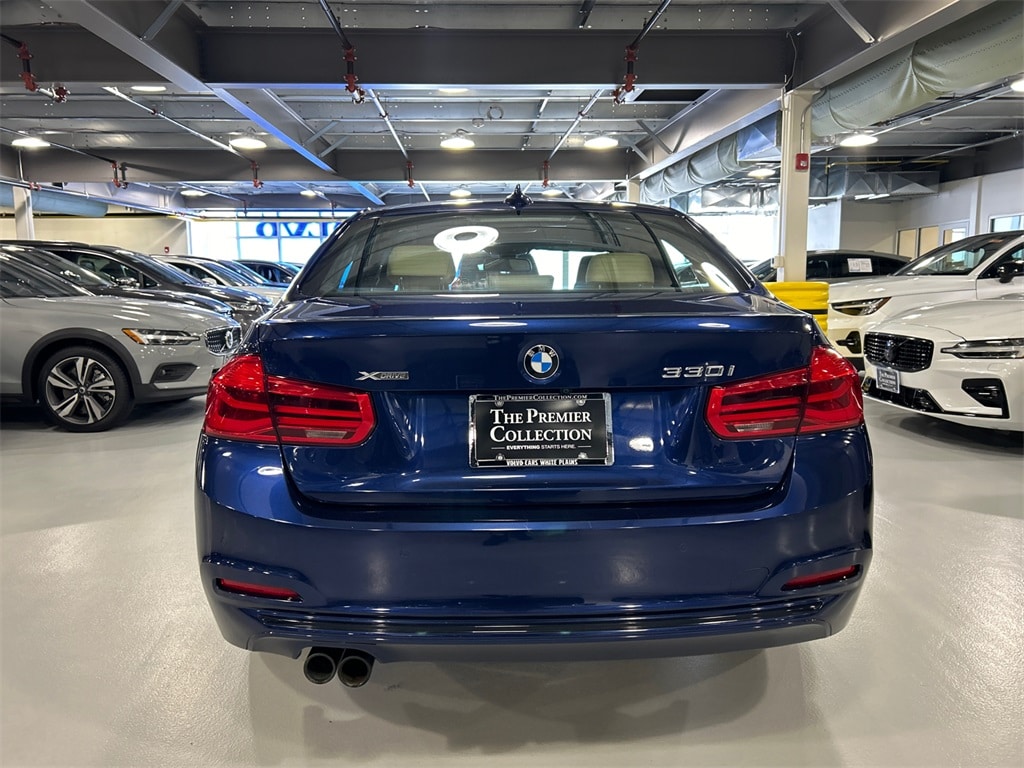 Used 2017 BMW 330i xDrive Sedan