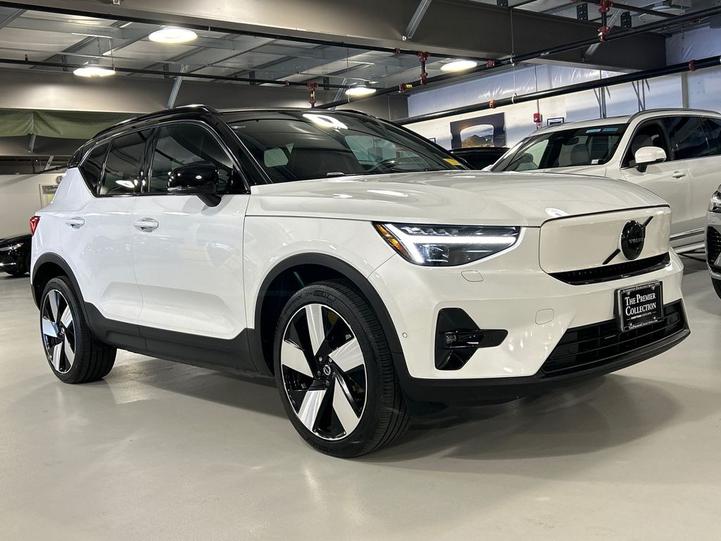 Certified 2023 Volvo XC40 Recharge Pure Electric Ultimate SUV