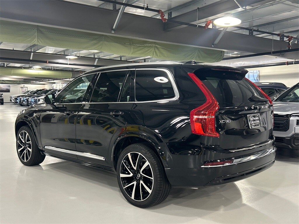 2024 Volvo XC90 Plus photo 3