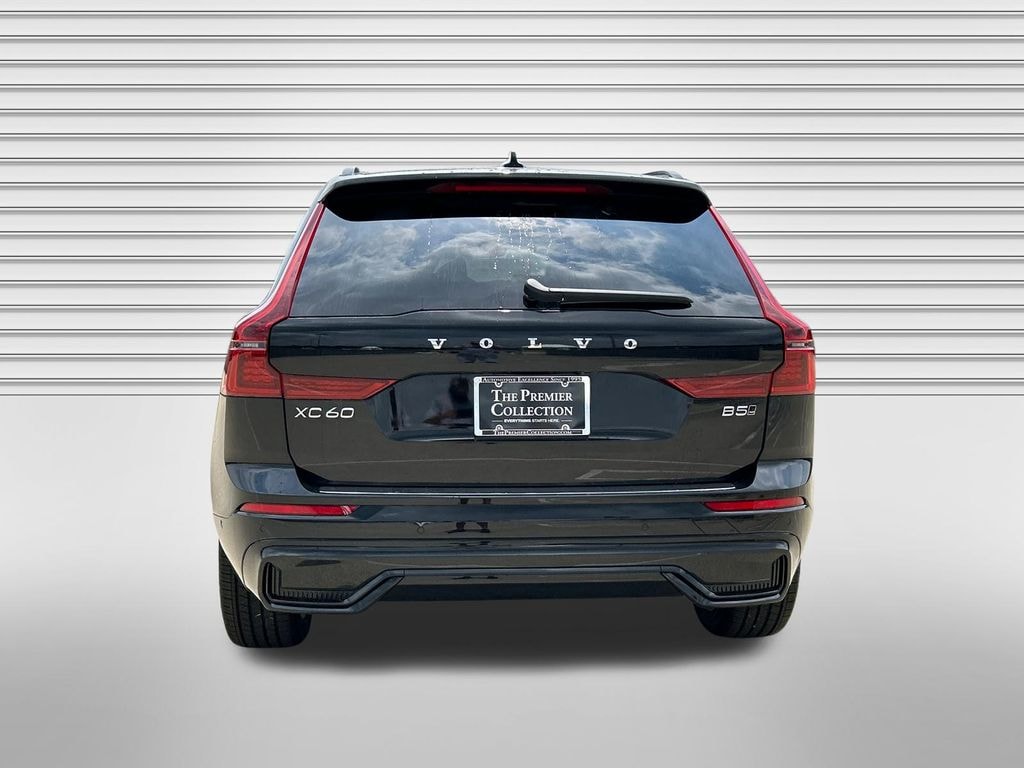 New 2026 Volvo XC60 B5 Plus SUV
