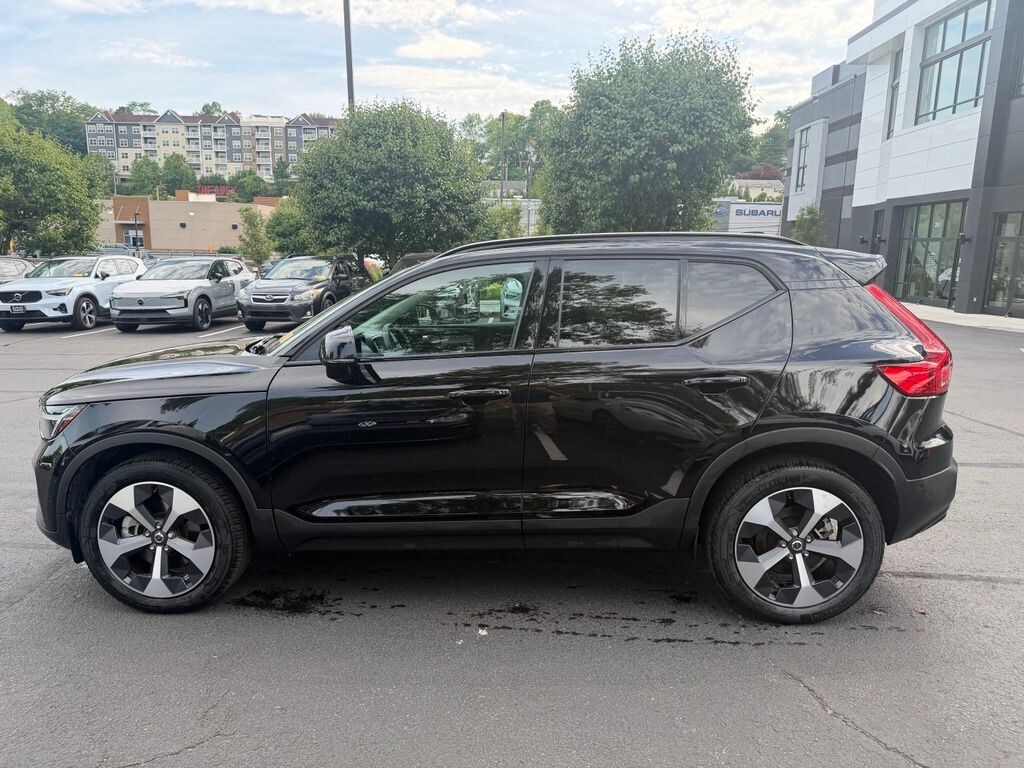 Used 2026 Volvo XC40 B5 Plus SUV