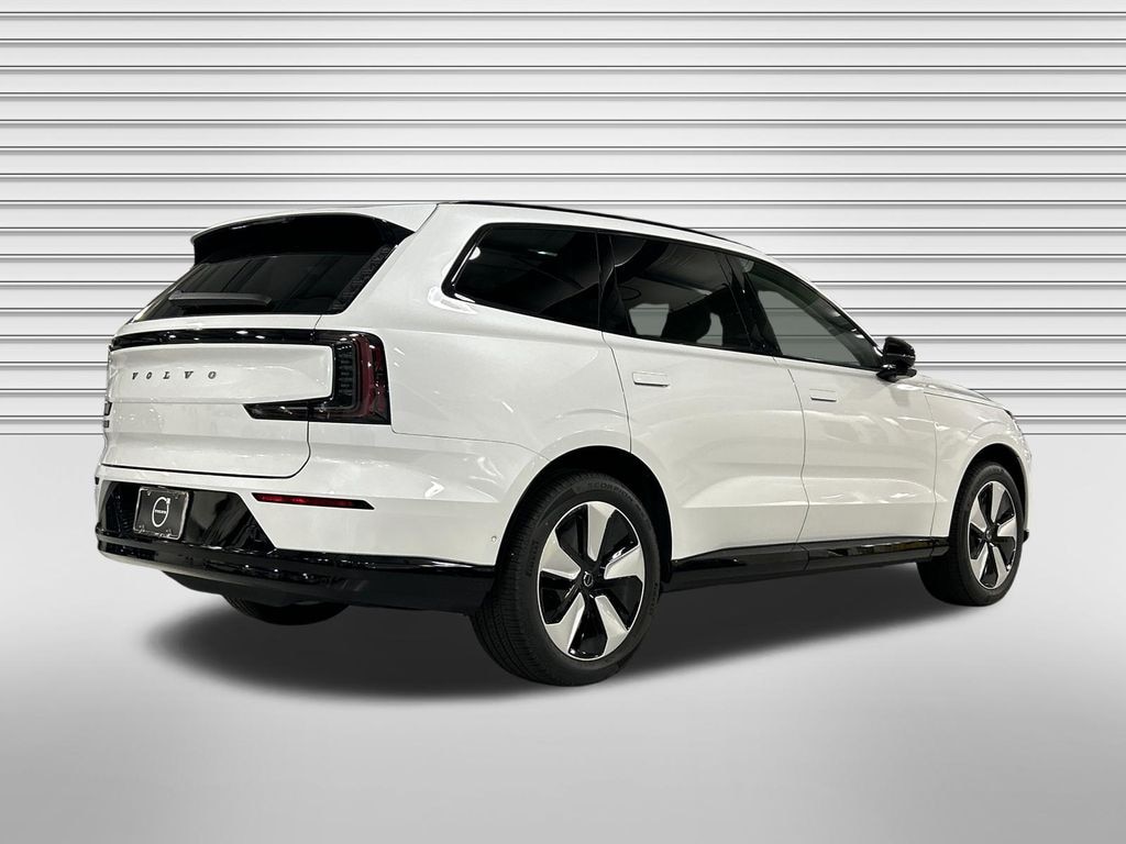 New 2026 Volvo EX90 Twin Motor Plus 6-Seater SUV