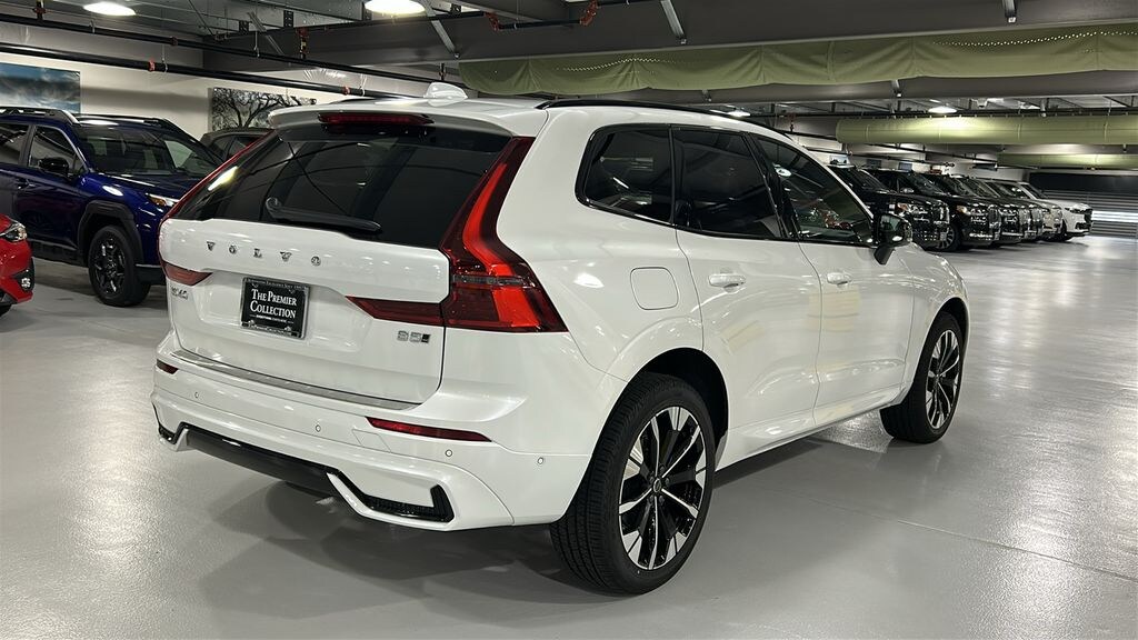 New 2026 Volvo XC60 B5 Plus SUV