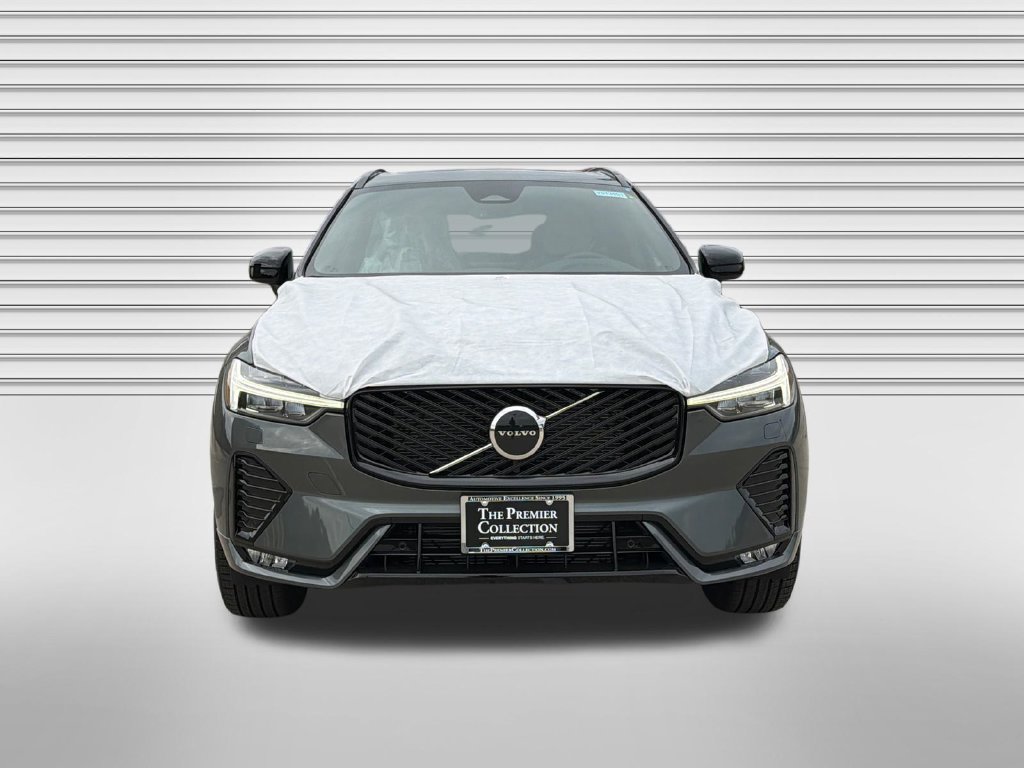 New 2027 Volvo XC60 B5 Core SUV