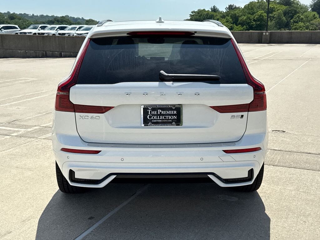 New 2026 Volvo XC60 B5 Plus SUV