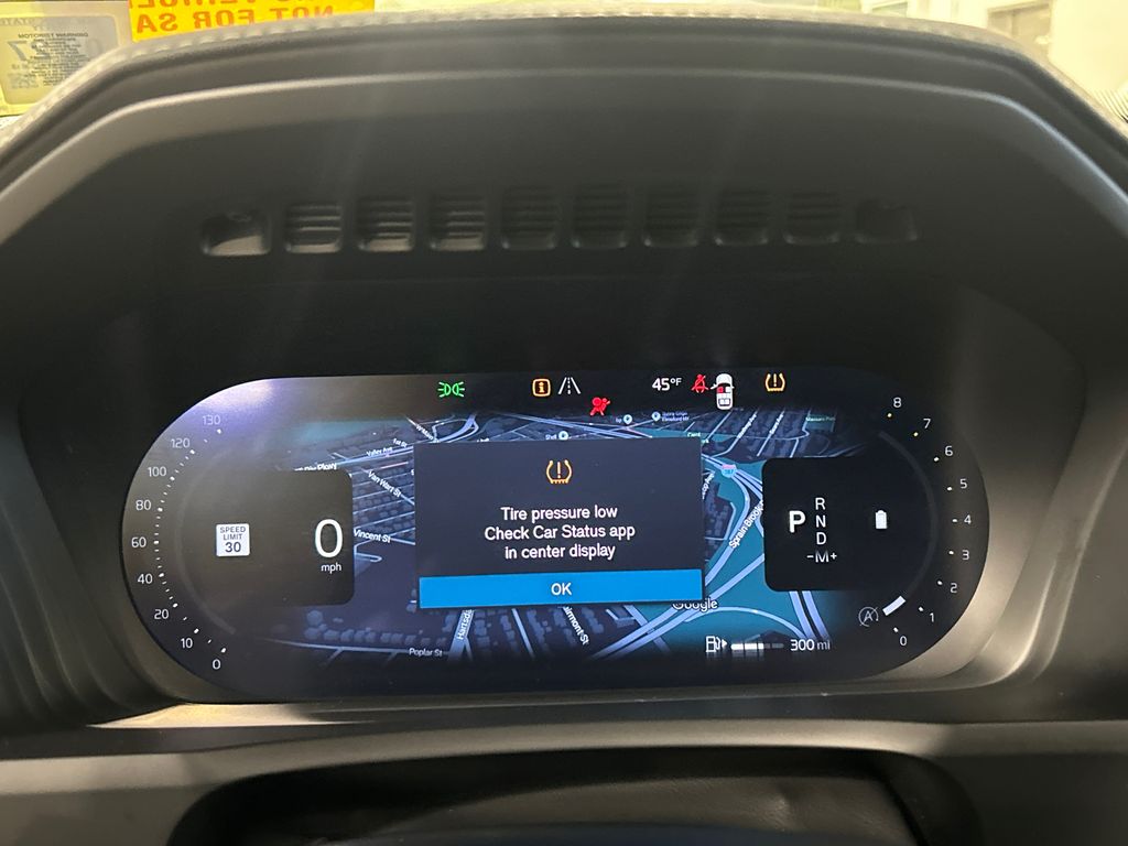 2026 Volvo XC90 Plus - Photo 15