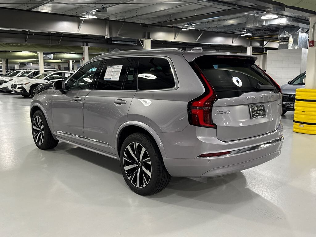 New 2026 Volvo XC90 B6 Core SUV