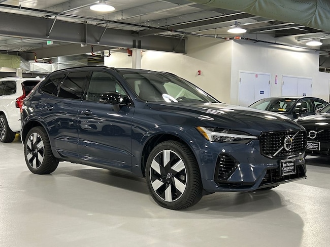 2024 Volvo XC60 plug-in hybrid T8 Plus Dark SUV