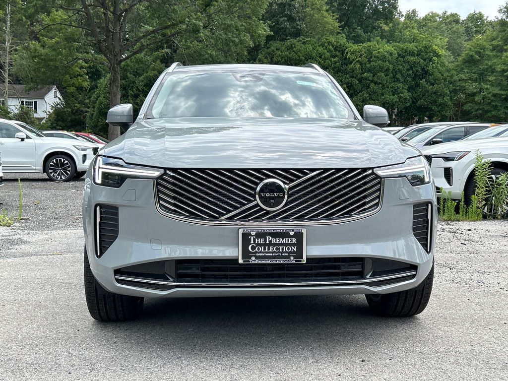 2026 Volvo XC90 Plus - Photo 6