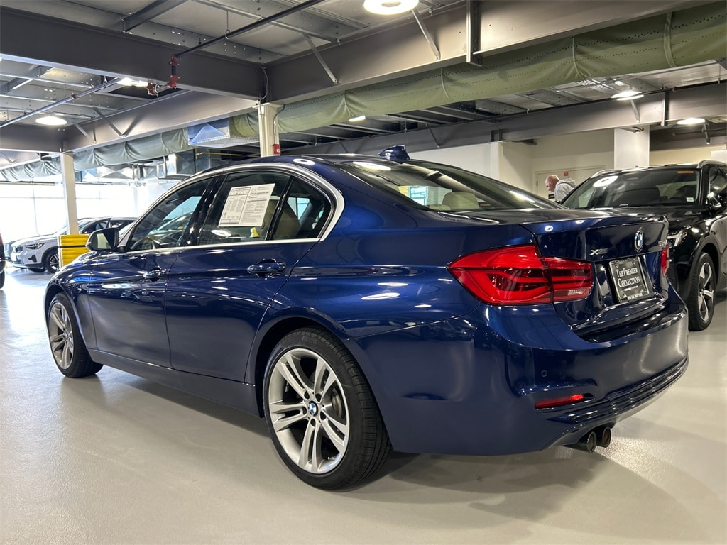 Used 2017 BMW 330i xDrive Sedan