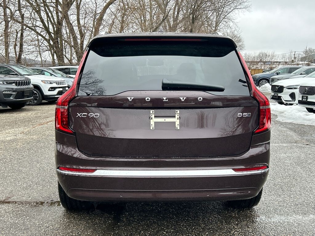 New 2026 Volvo XC90 B5 Plus 7-Seater SUV
