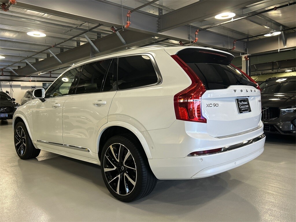 2024 Volvo XC90 Plus photo 4