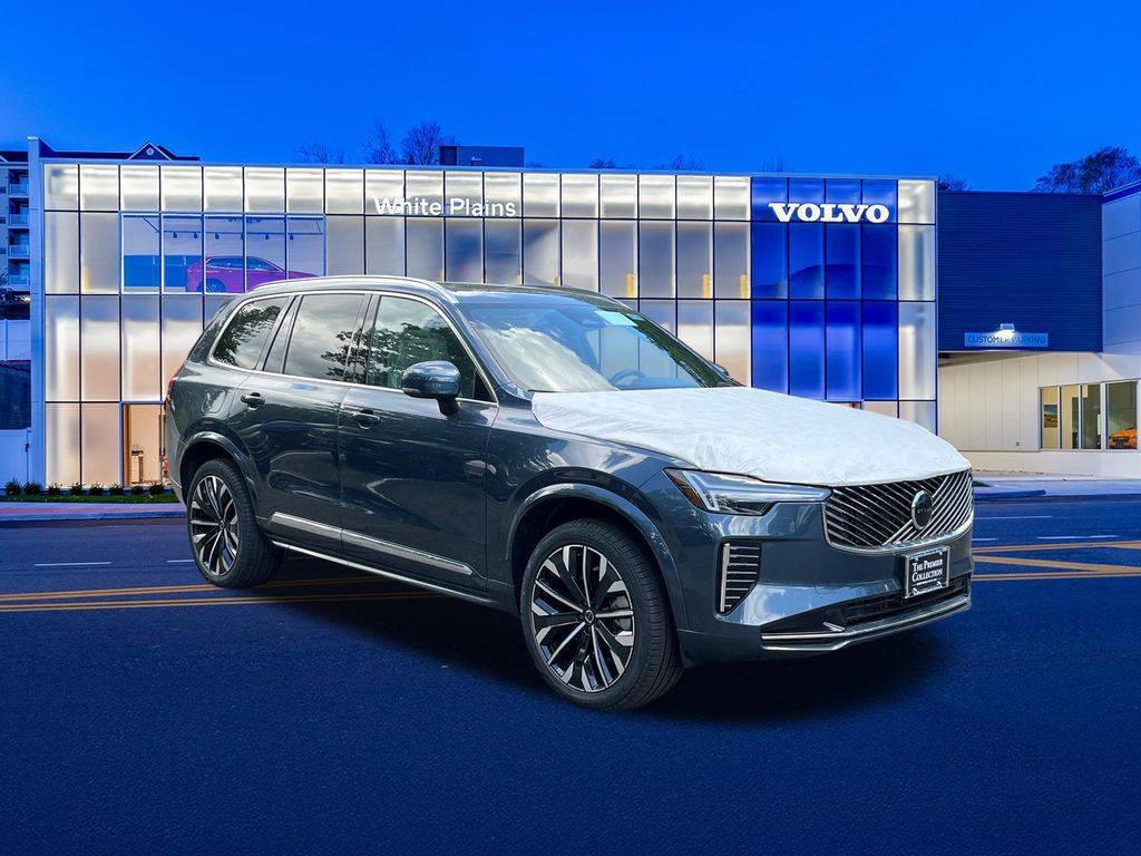 2026 Volvo XC90 B5 Core Bright 4WD's photo