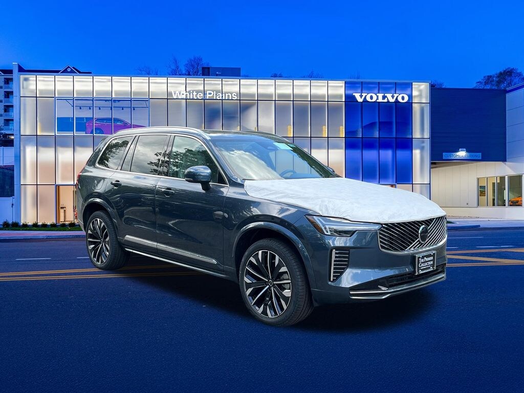 New 2026 Volvo XC90 B5 Core SUV