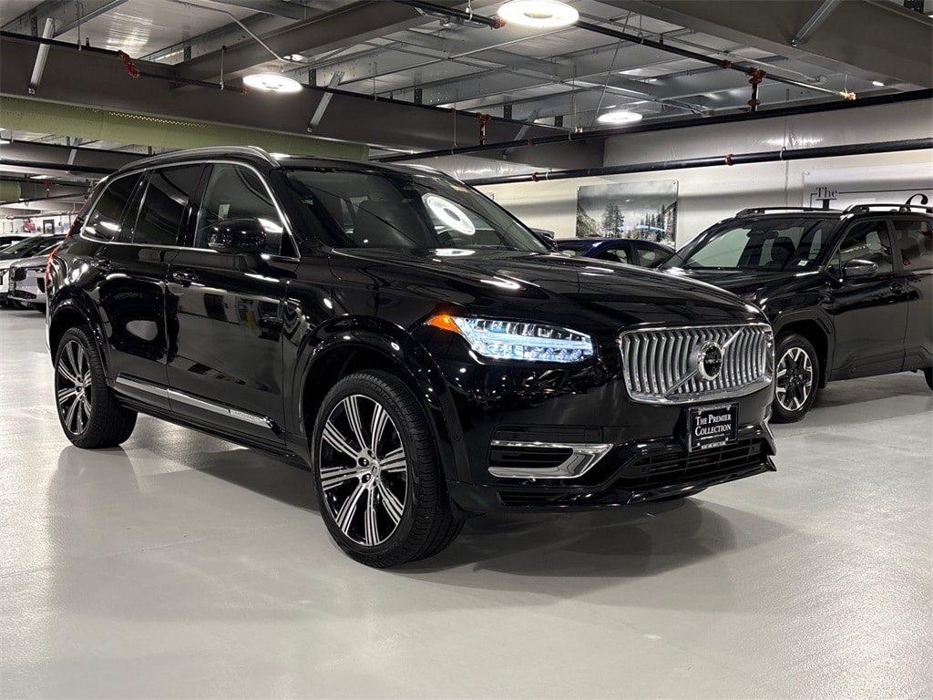 Certified 2024 Volvo XC90 plug-in hybrid T8 Ultimate Bright 7-Seater SUV