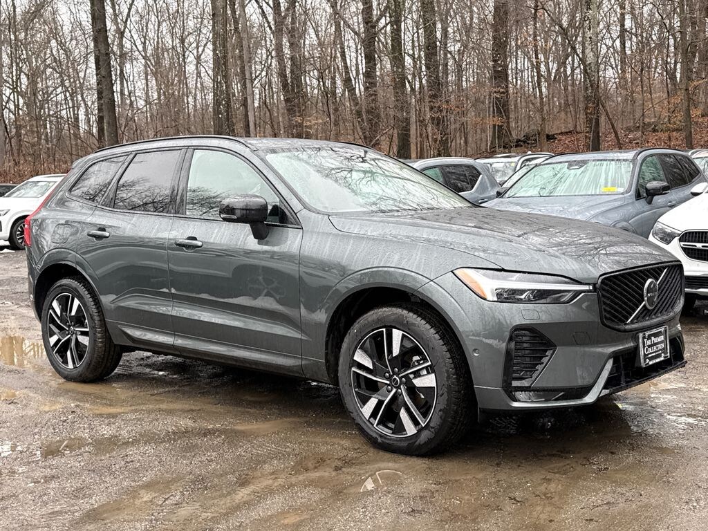 New 2026 Volvo XC60 B5 Plus SUV