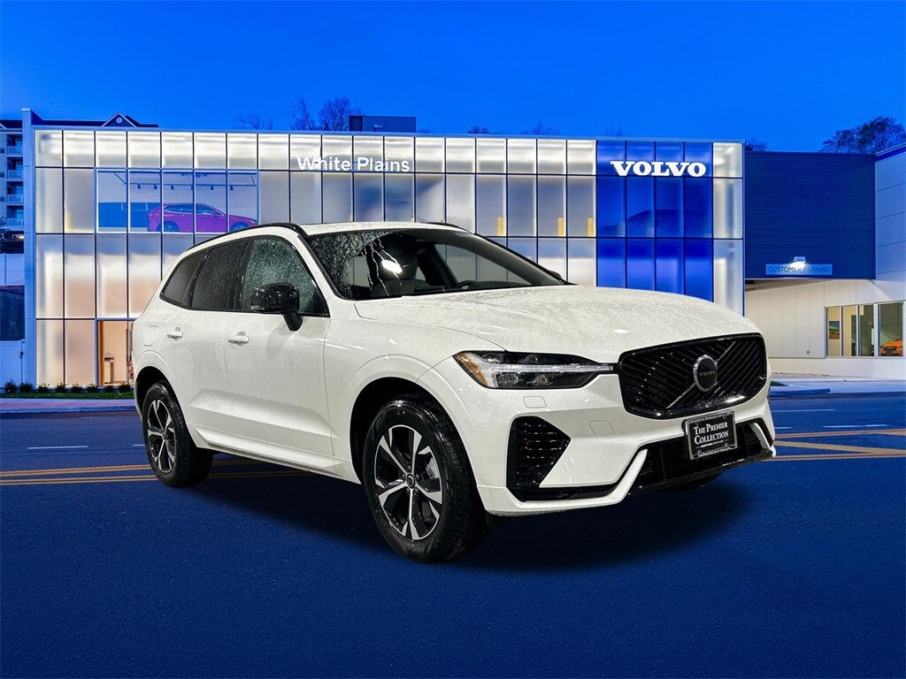 New 2026 Volvo XC60 plug-in hybrid T8 Core SUV
