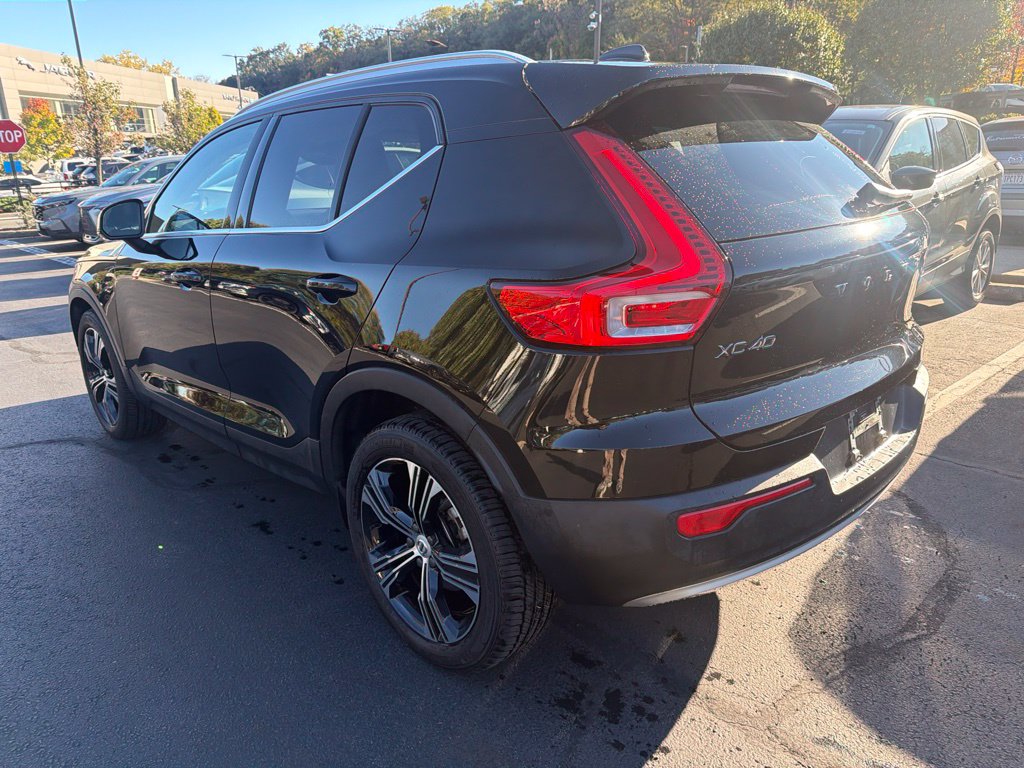 Used 2021 Volvo XC40 T5 Inscription SUV