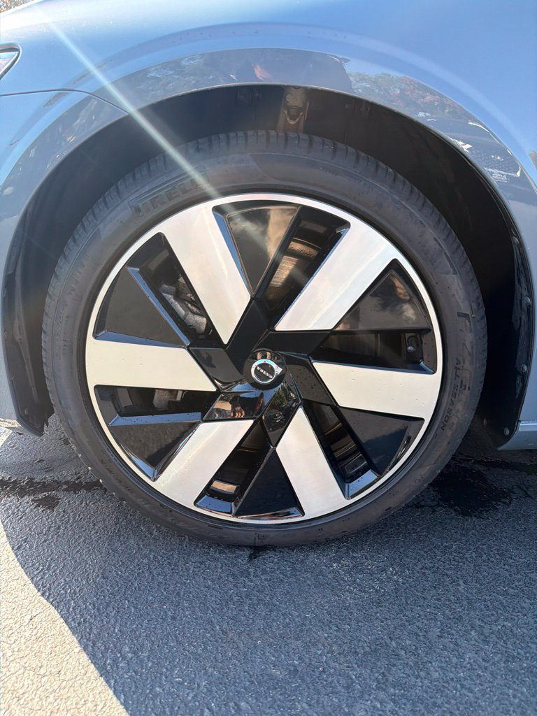 Used 2024 Volvo S60 plug-in hybrid T8 Plus Dark Sedan