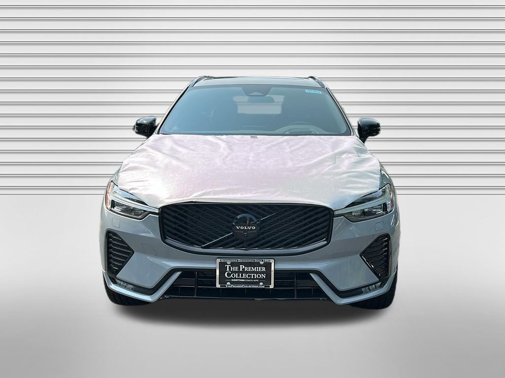 New 2026 Volvo XC60 B5 Ultra Black Edition SUV
