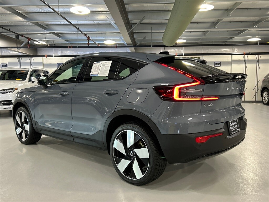 2023 Volvo C40 Recharge Ultimate photo 4