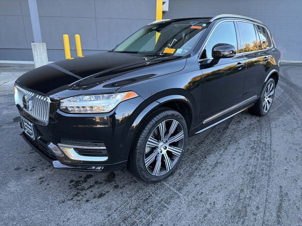 Certified 2023 Volvo XC90 B6 AWD Ultimate 7-Seater SUV