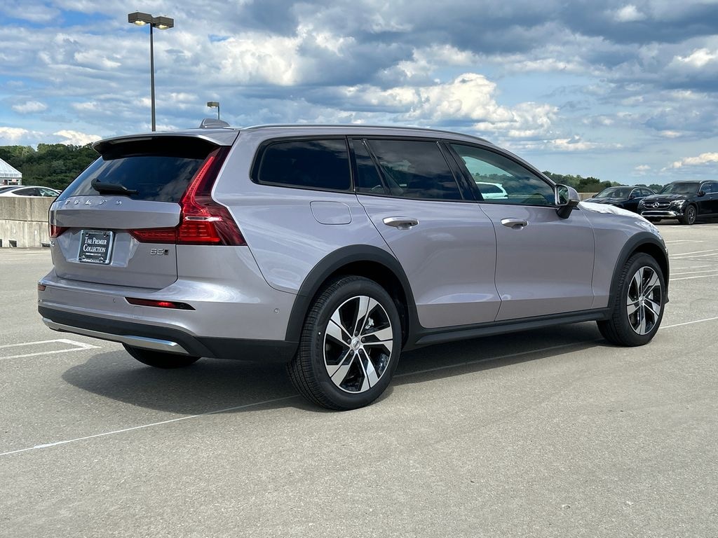 New 2026 Volvo V60 Cross Country B5 Plus Wagon